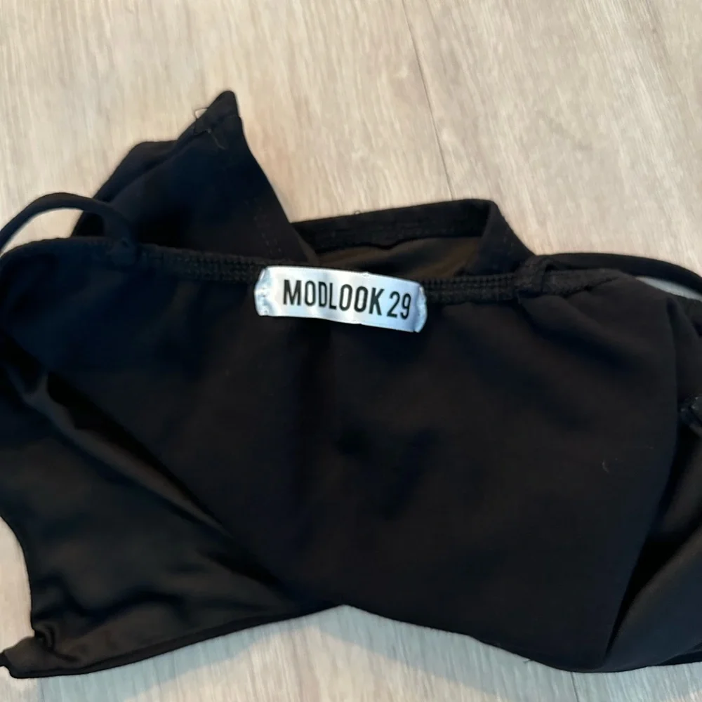 Crop Top - Picture 3 of 3